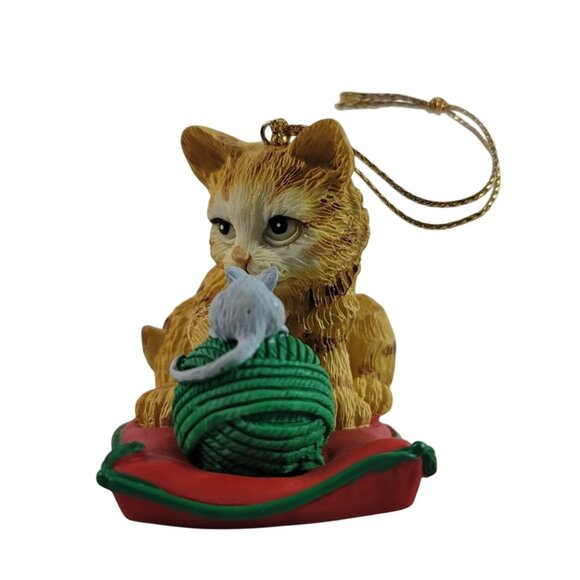 Current Inc. Kitten and Yarn Ball Christmas Ornament Tabby Mouse Holiday Vintage - Picture 2 of 8